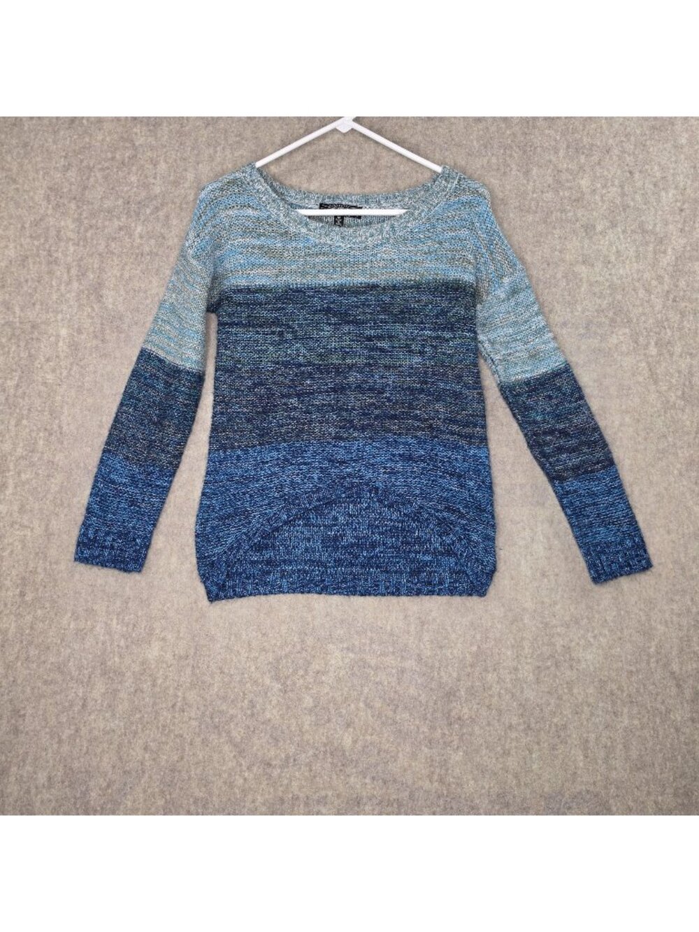 Almost Famous Womens Knit Sweater Blue Gradient Size M Acrylic Blend Long Sleeve
